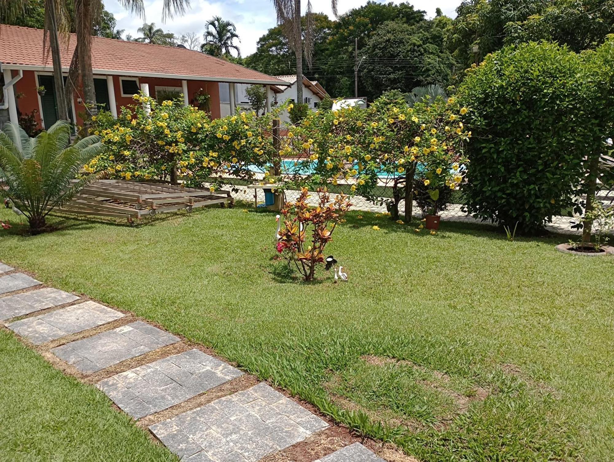 Pousada Chácara VIVALLI Holambra Esterno foto